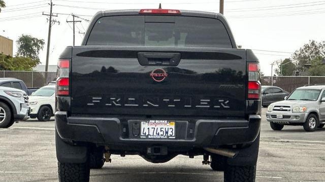 2023 Nissan Frontier S