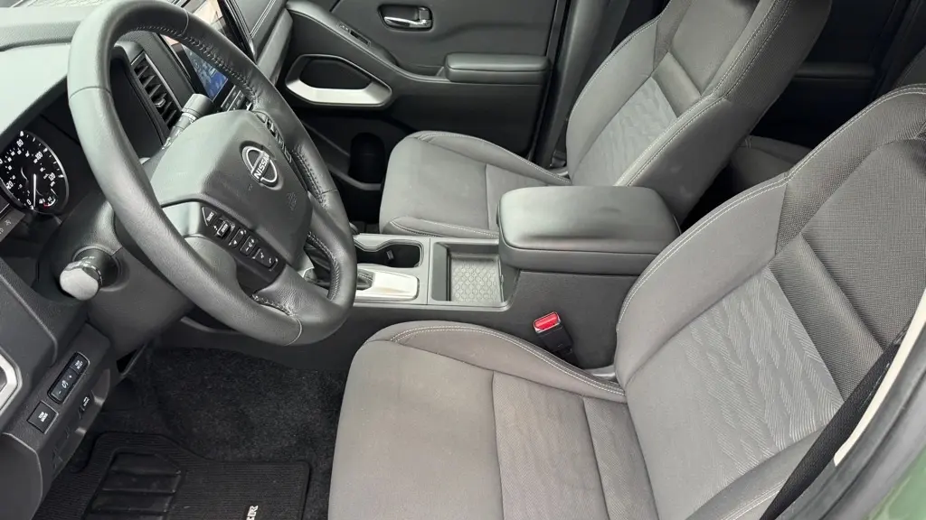 2024 Nissan Frontier PRO-X