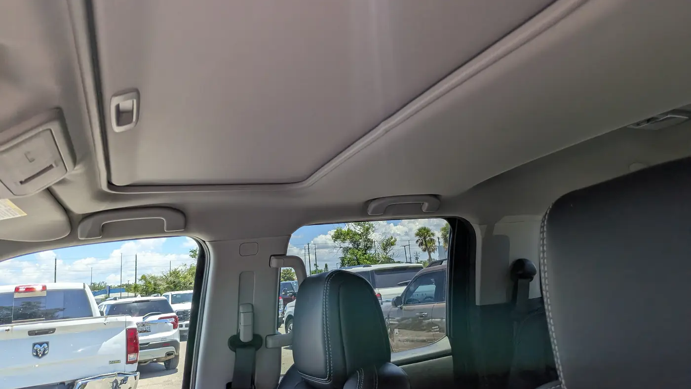 2024 Nissan Frontier S