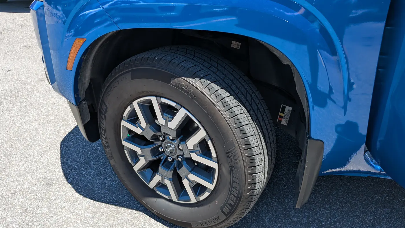 2024 Nissan Frontier S