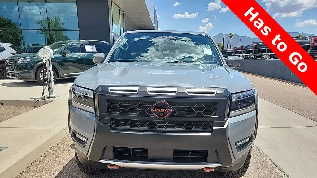 2025 Nissan Frontier PRO-X