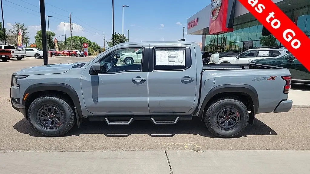 2025 Nissan Frontier PRO-X
