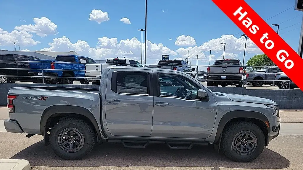 2025 Nissan Frontier PRO-X
