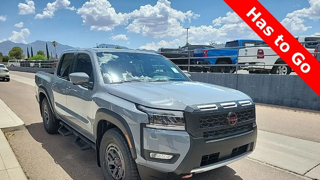 2025 Nissan Frontier PRO-X