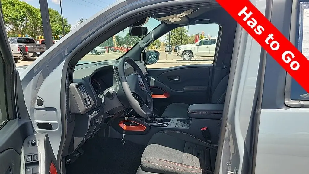 2025 Nissan Frontier PRO-X