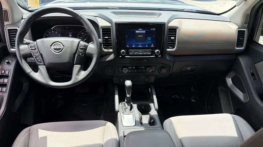 2022 Nissan Frontier SV