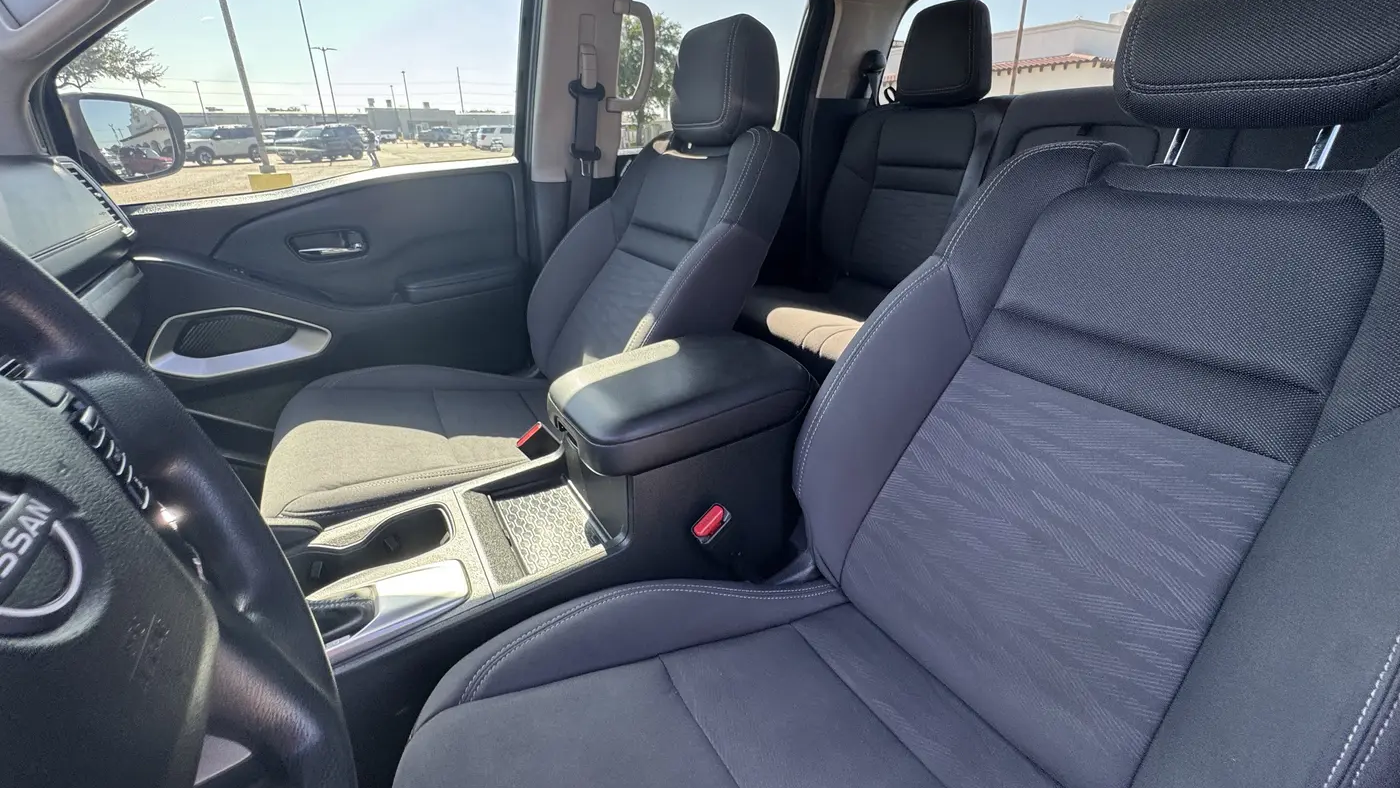 2022 Nissan Frontier S