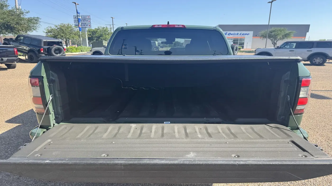 2022 Nissan Frontier S