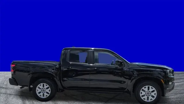 2023 Nissan Frontier S