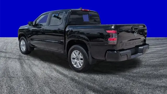 2023 Nissan Frontier S