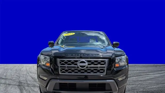 2023 Nissan Frontier S