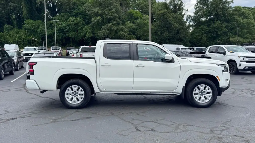 2022 Nissan Frontier S