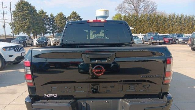 2023 Nissan Frontier S