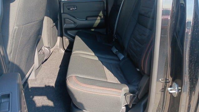 2023 Nissan Frontier S