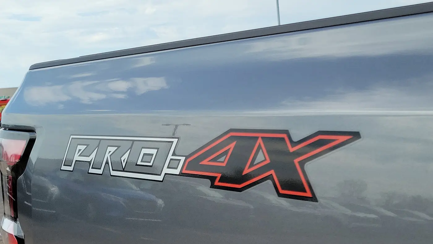 2025 Nissan Frontier S