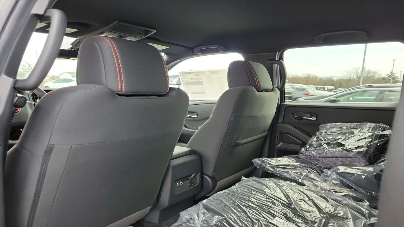 2025 Nissan Frontier S