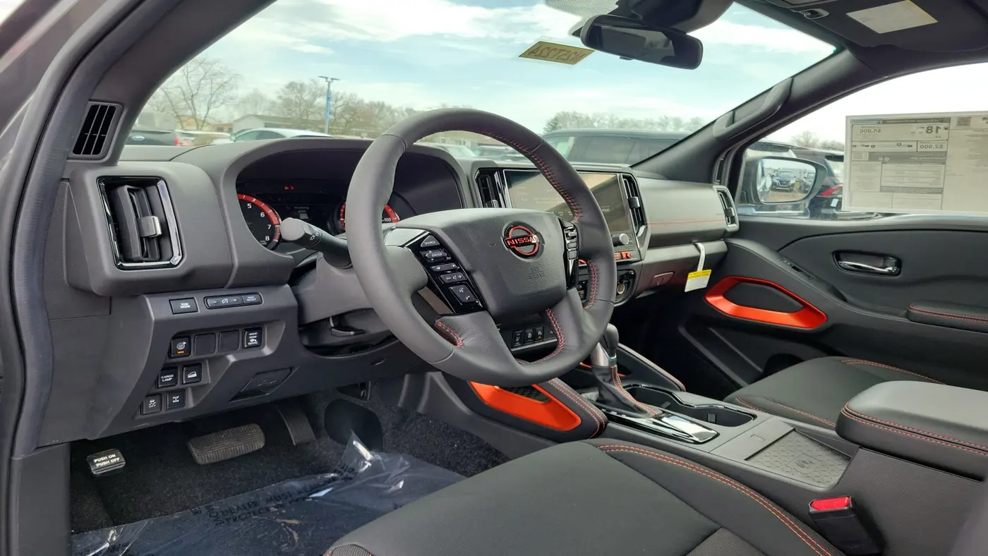 2025 Nissan Frontier S