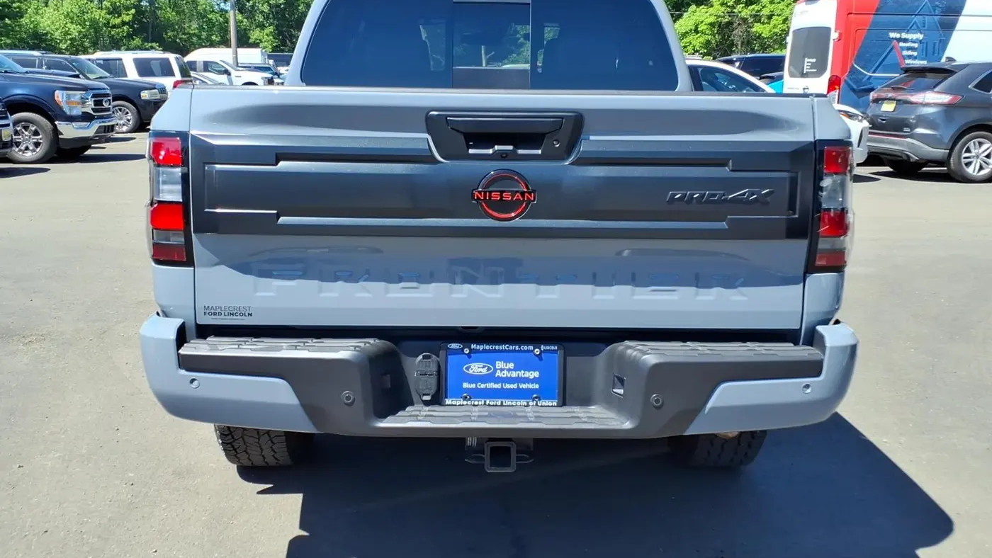2025 Nissan Frontier S