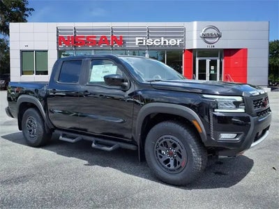 2025 Nissan Frontier 4X4 PRO-4X 4DR Crew Cab 5 FT. SB