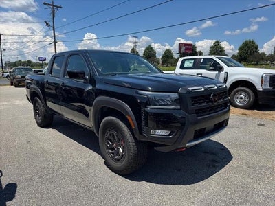 2026 Nissan Frontier 4X4 PRO-4X 4DR Crew Cab 5 FT. SB