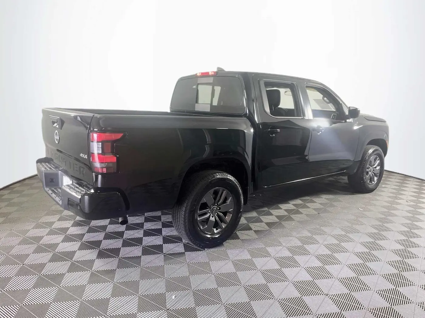 2026 Nissan Frontier - $39,995