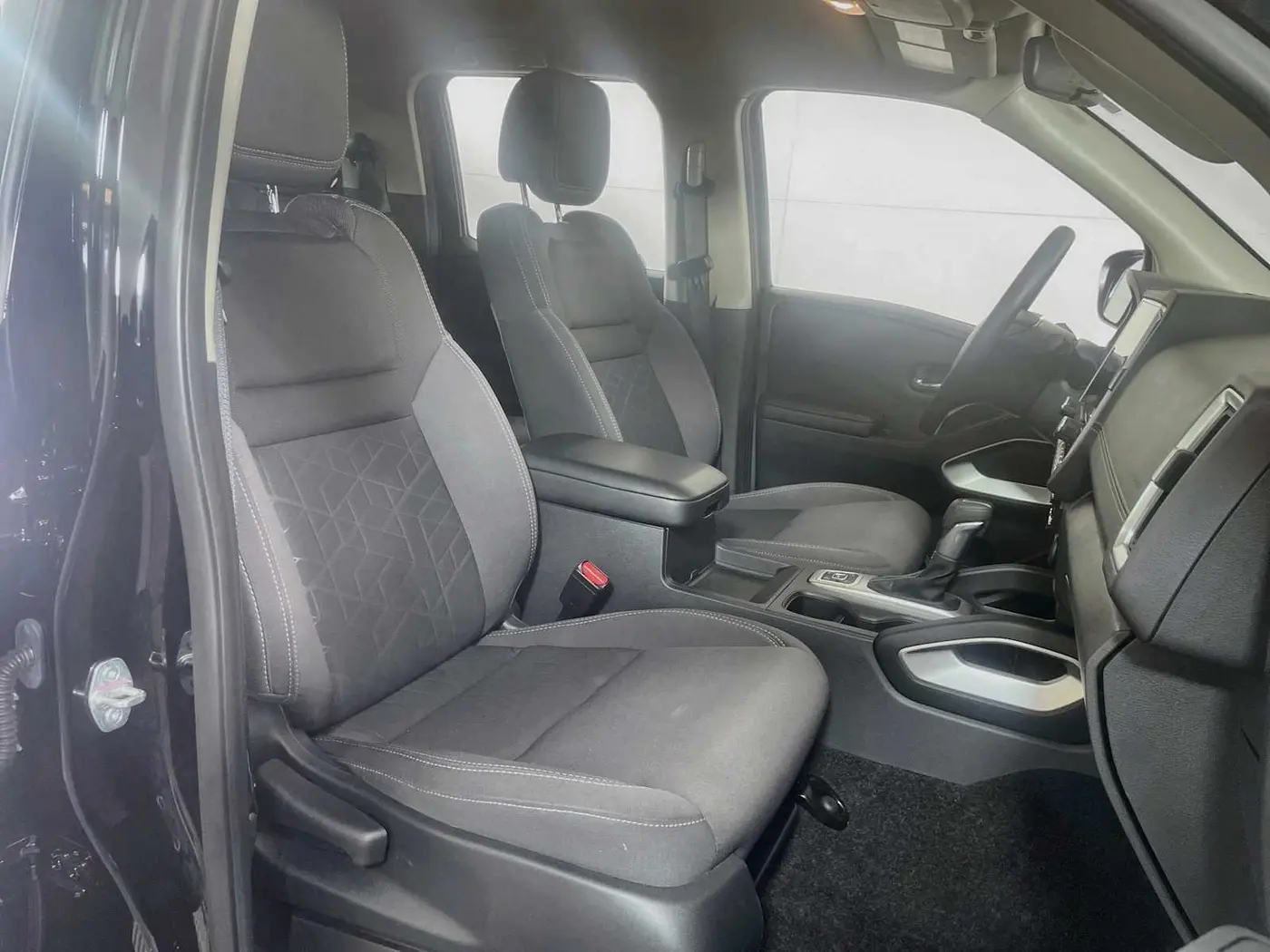 2026 Nissan Frontier - $39,995
