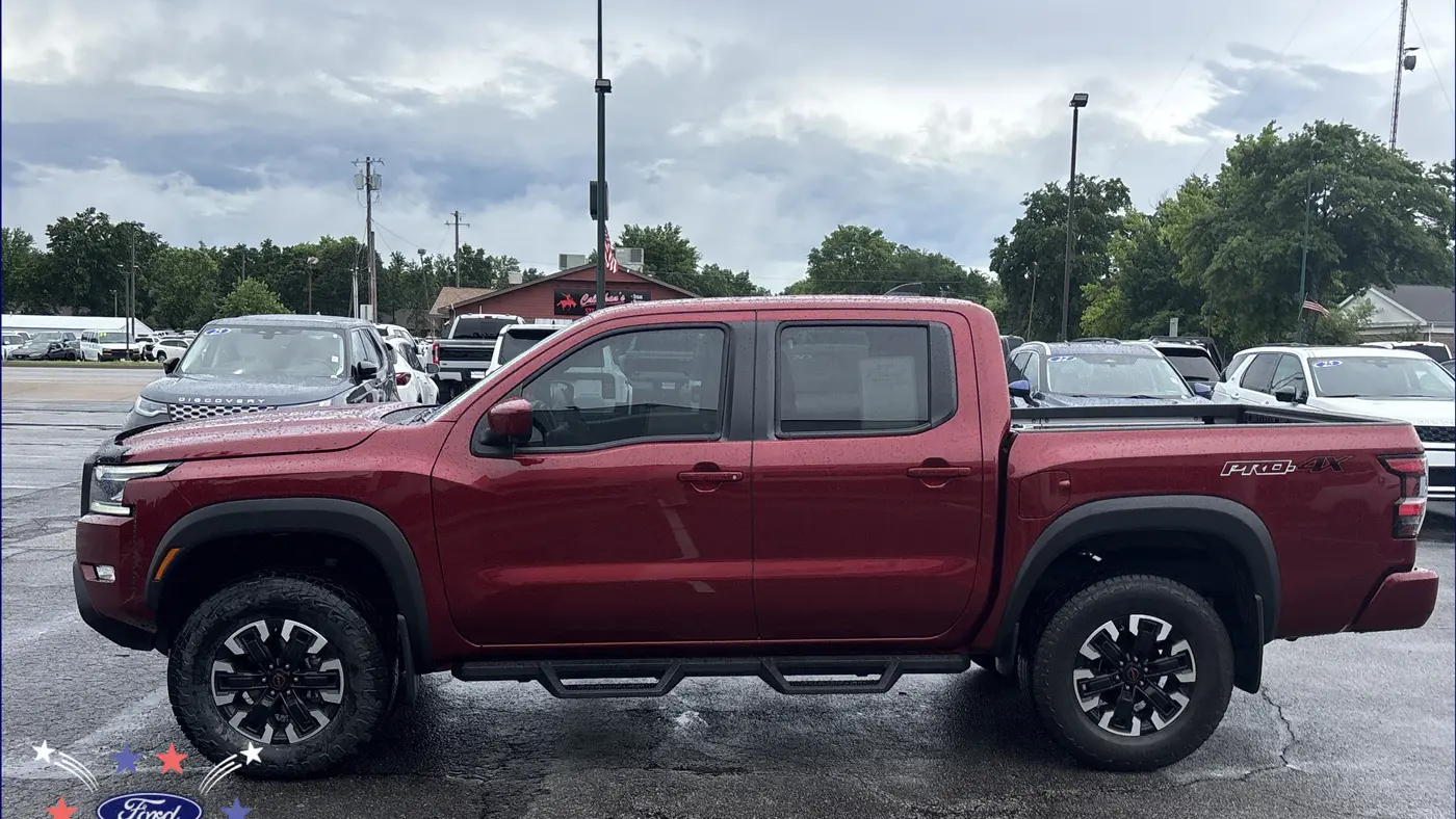 2022 Nissan Frontier S