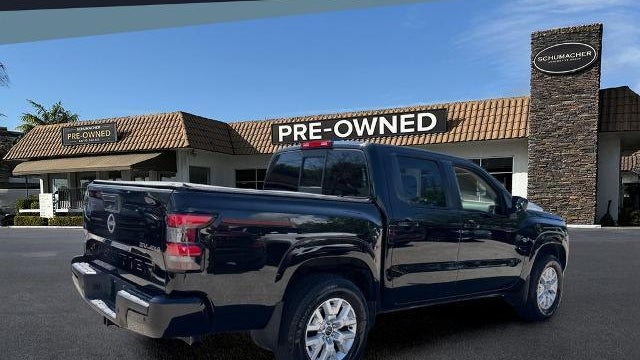 2022 Nissan Frontier S