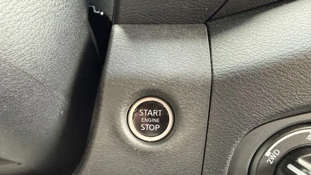 2023 Nissan Frontier S