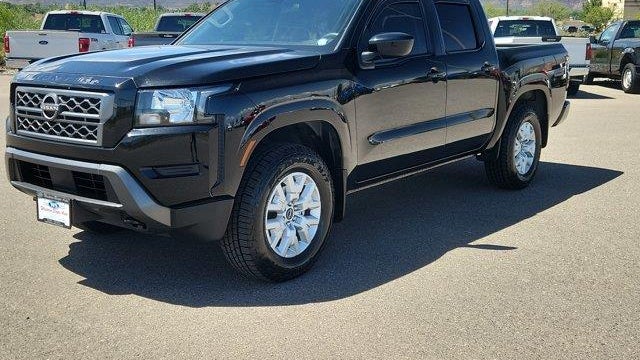 2023 Nissan Frontier S