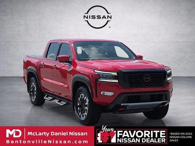 2023 Nissan Frontier 4X4 PRO-4X 4DR Crew Cab 5 FT. SB