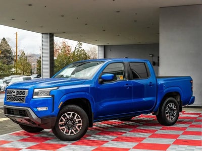 Photo of a 2024 Nissan Frontier 4X4 SL 4DR Crew Cab 5 FT. SB for sale