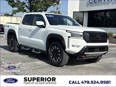 2024 Nissan Frontier 4X4 PRO-4X 4DR Crew Cab 5 FT. SB