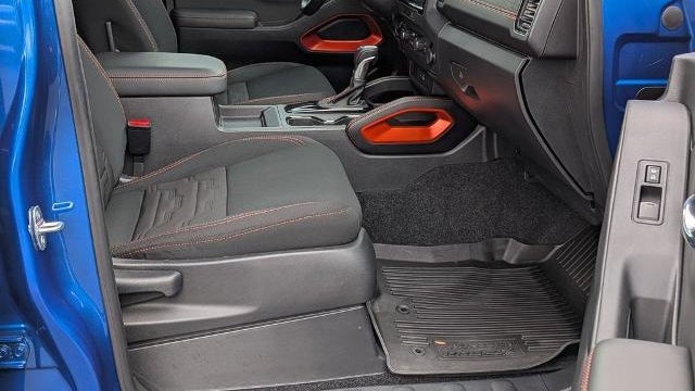 2024 Nissan Frontier S