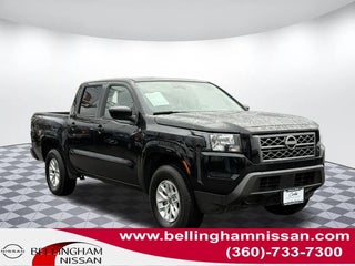 2024 Nissan Frontier with Super Black Exterior