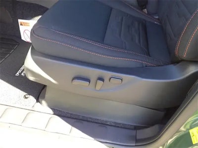 Photo of a 2025 Nissan Frontier 4X4 PRO-4X 4DR Crew Cab 5 FT. SB for sale