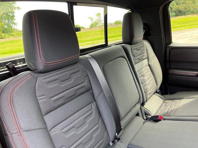 2025 Nissan Frontier - $40,000