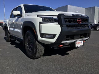 2025 Nissan Frontier with Glacier White Exterior