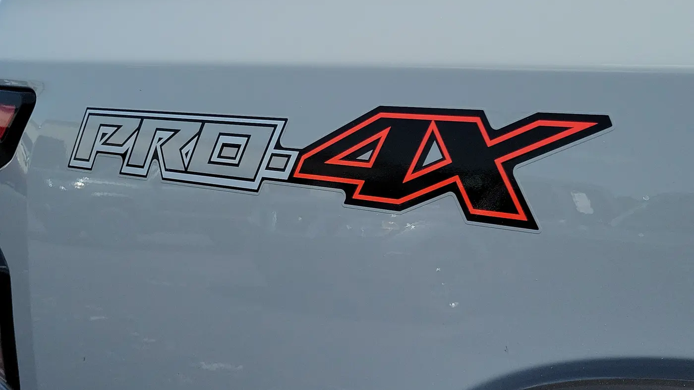 2025 Nissan Frontier S
