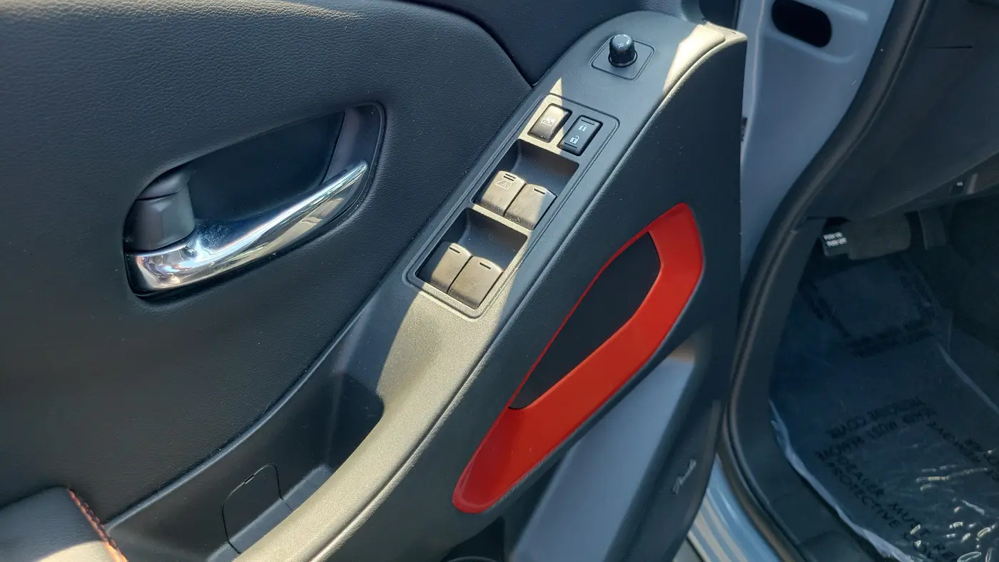 2025 Nissan Frontier S