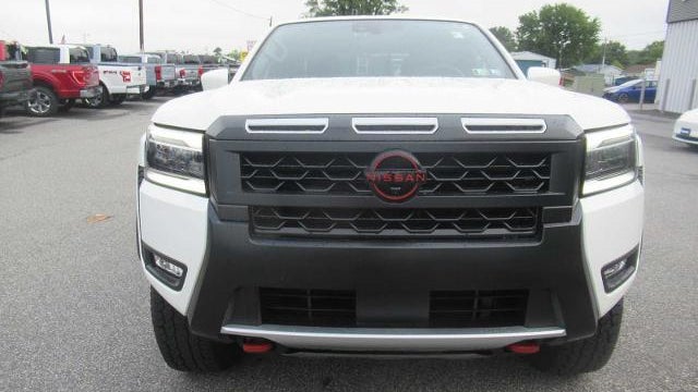 2025 Nissan Frontier S