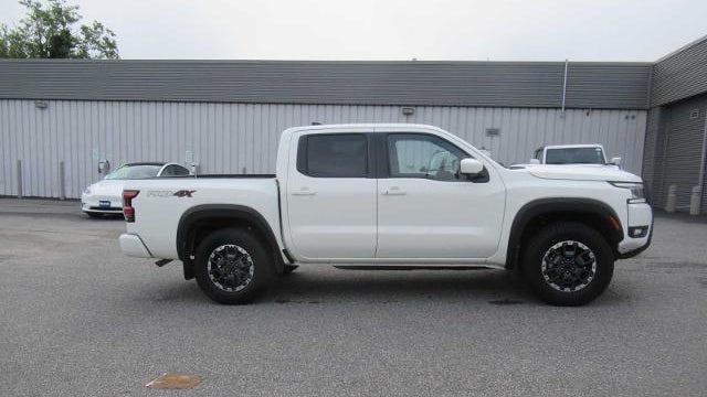 2025 Nissan Frontier S