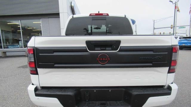 2025 Nissan Frontier S