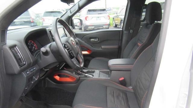 2025 Nissan Frontier S