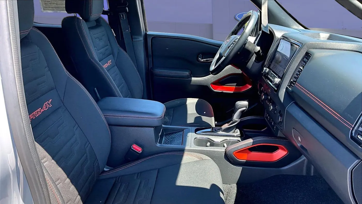 2023 Nissan Frontier S
