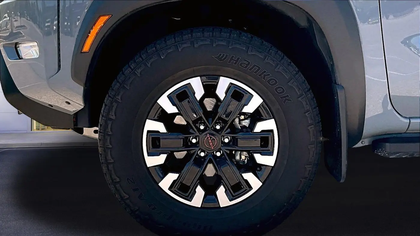 2023 Nissan Frontier S