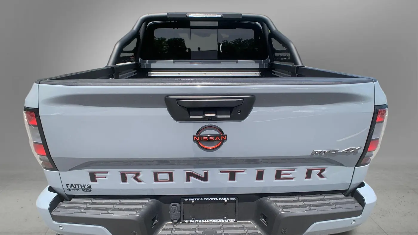 2023 Nissan Frontier S