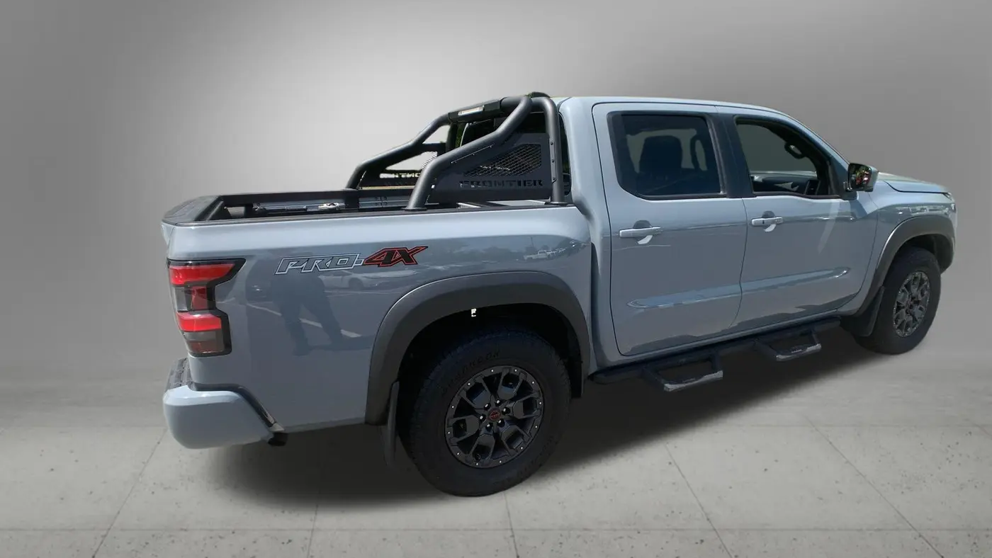2023 Nissan Frontier S