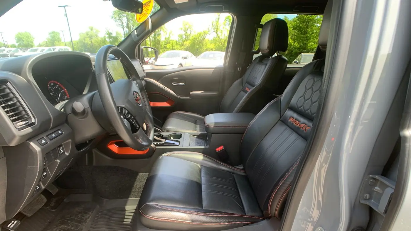 2023 Nissan Frontier S