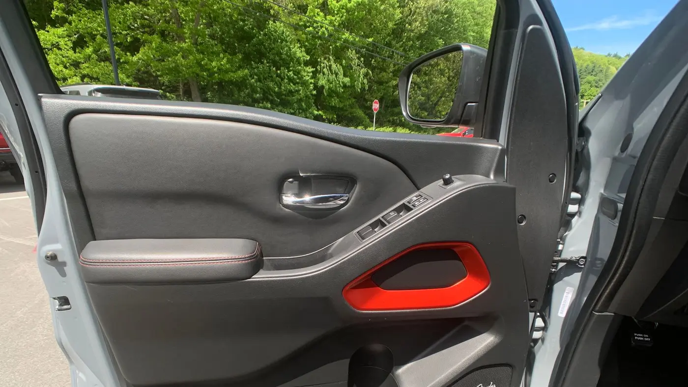 2023 Nissan Frontier S